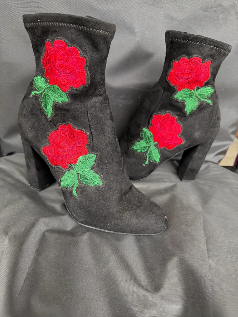 Sam Edelman Black Suede Ankle Boots with Red Rose Embroidery Size 6.5